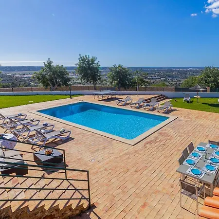 Rita シルヴェス